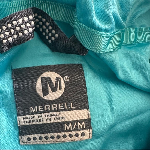 Merrell hooded jacket light size medium - Picture 4 of 14